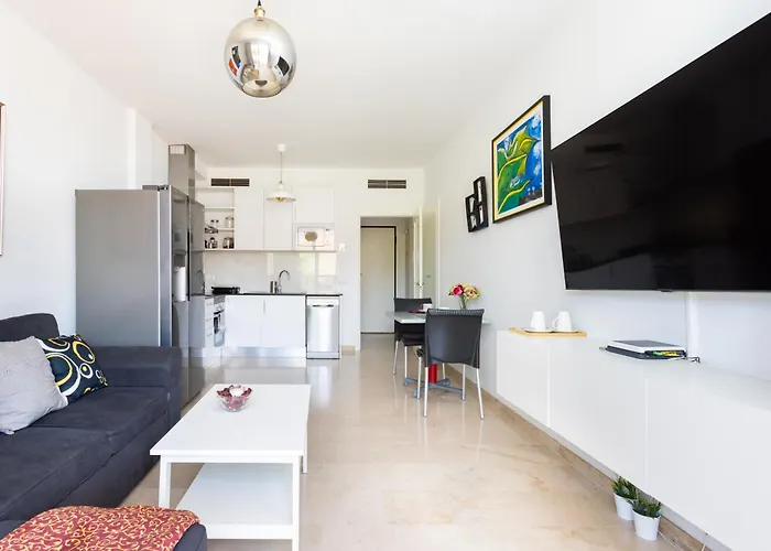 Home2book Relaxing With Terrace & Pool Apartman