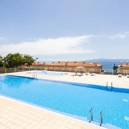 Home2book Relaxing With Terrace & Pool